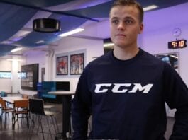 Julius Honka pelicans debyytti liiga