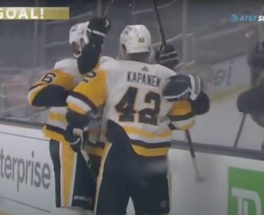 Kasperi Kapanen kauden avausmaali