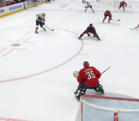 Aleksander Barkov voittomaali Washington Capitalsin verkkoon