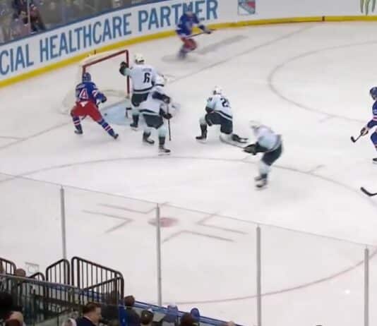 Kaapo Kakko iski kauden kymmenennen maalinsa