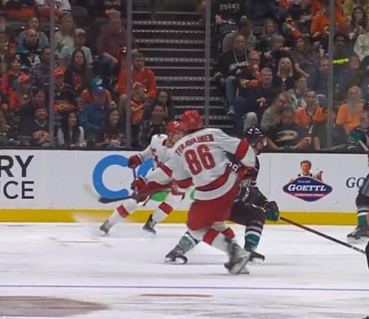 Teuvo Teräväinen Carolina Hurricanes NHL