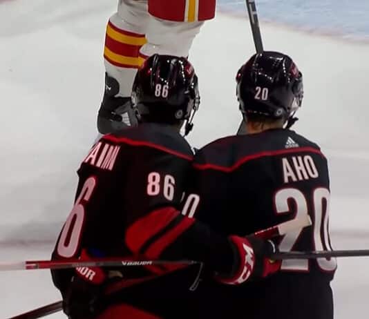 Sebastian Aho Teuvo Teräväinen NHL