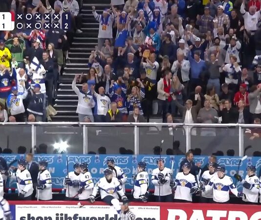 Leijonat voittaa Kanadan (MM-kisaohjelma)